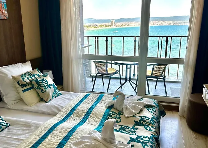 Апартамент One Bedroom Private Paradiso B 501