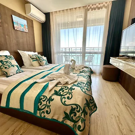 아파트 One Bedroom Private Paradiso B 501 네세부르